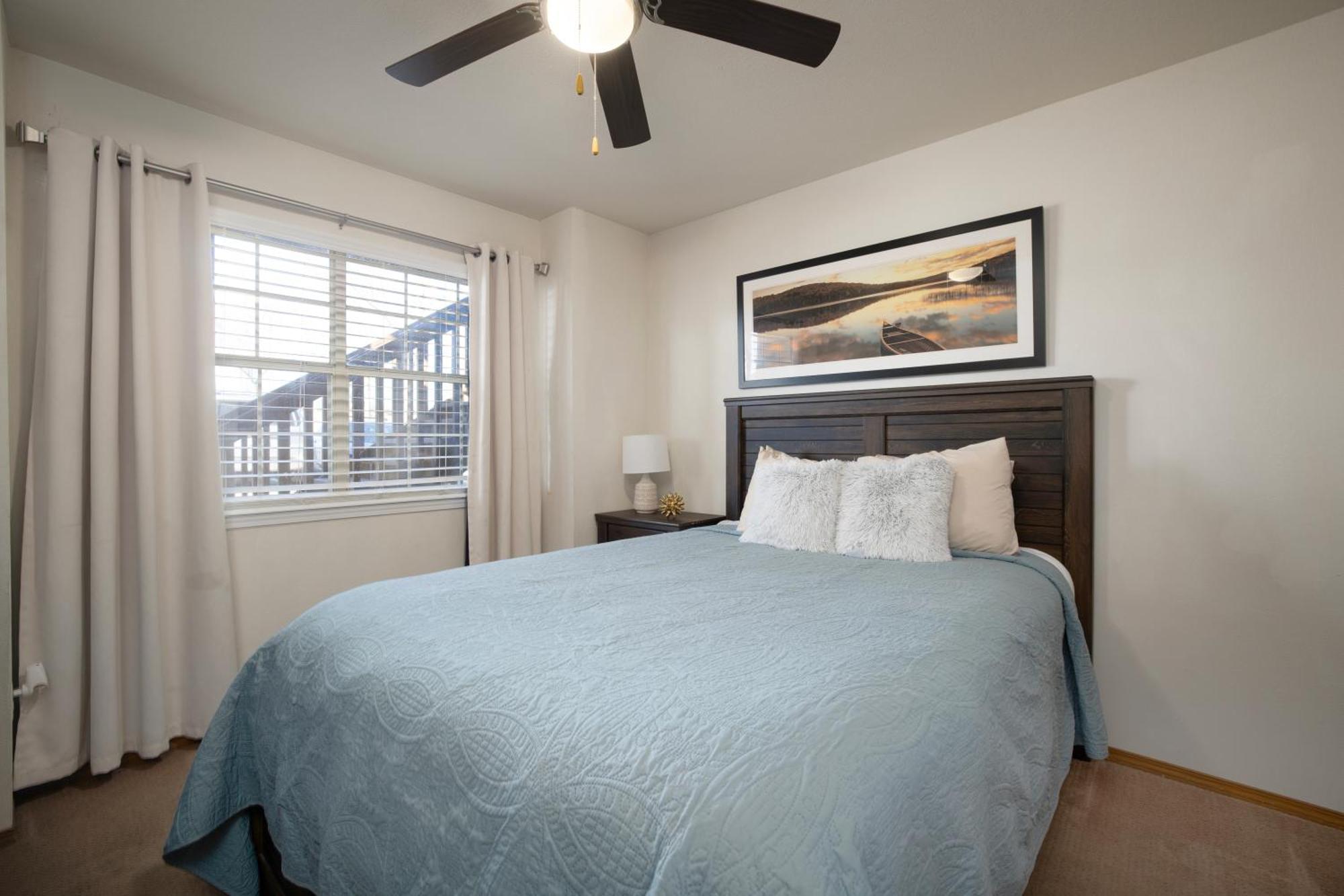Walk-In, No Stairs Condo, Pets Welcome, 4 Mins To Silver Dollar City, 14 Mins To Ball Park Of America, Amazing Ozark Mountian Views Branson Exterior photo